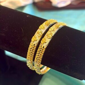Elegant Gold and Silver Women's Bangles